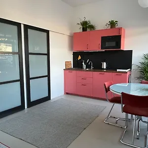  Bed & Breakfast 28a5 With Free Parking Place